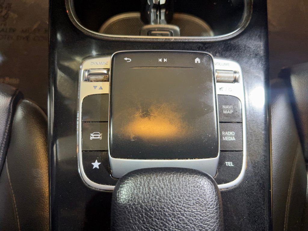 Used 2020 Mercedes-Benz CLA 250 image 32