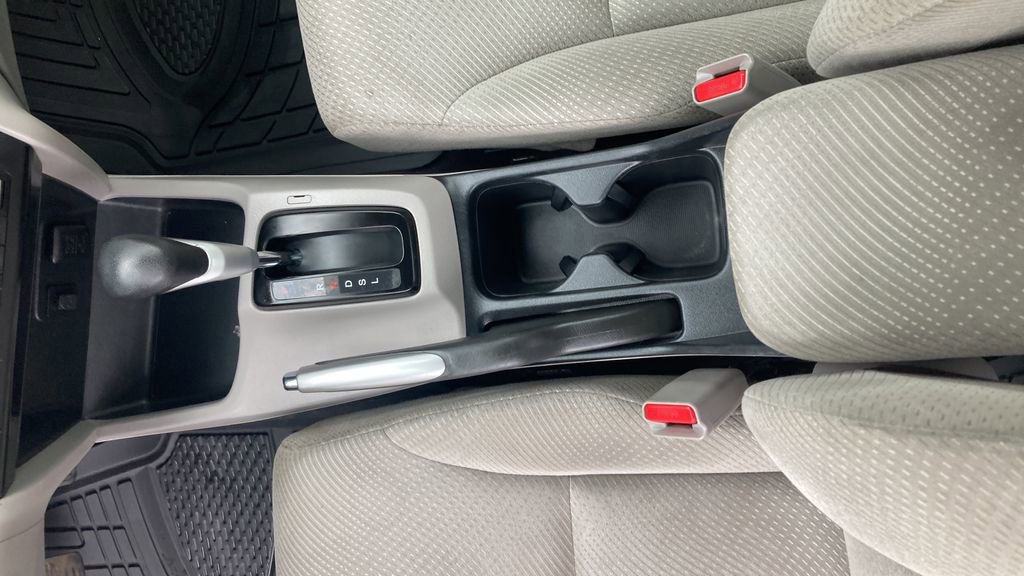 Used 2012 Honda Civic Hybrid Sedan image 19