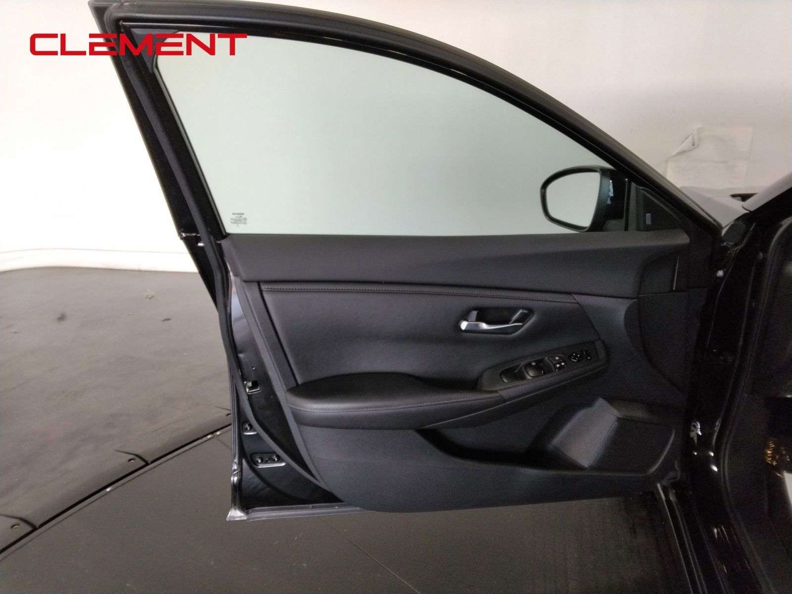 Used 2022 Nissan Sentra SV FWD image 23
