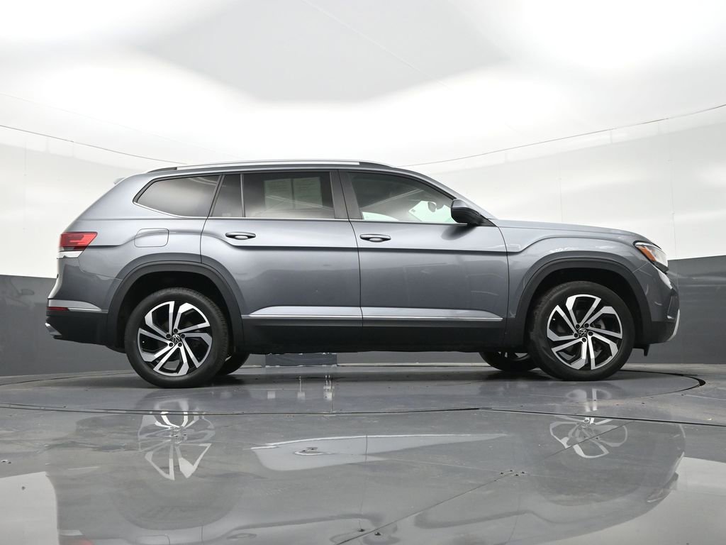 Used 2023 Volkswagen Atlas SEL image 28
