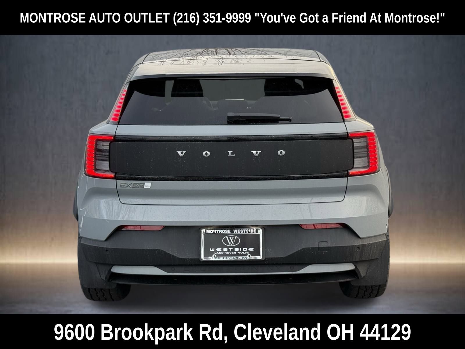 New 2026 Volvo EX30 Cross Country Ultra image 4