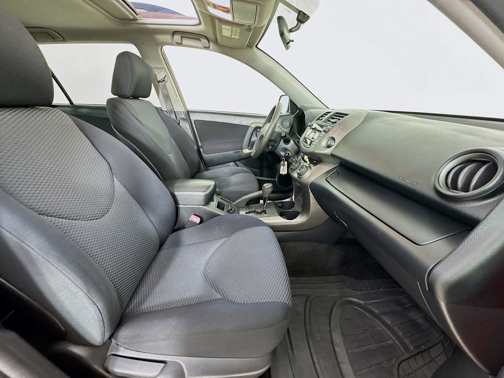 Used 2009 Toyota RAV4 Sport FWD image 30