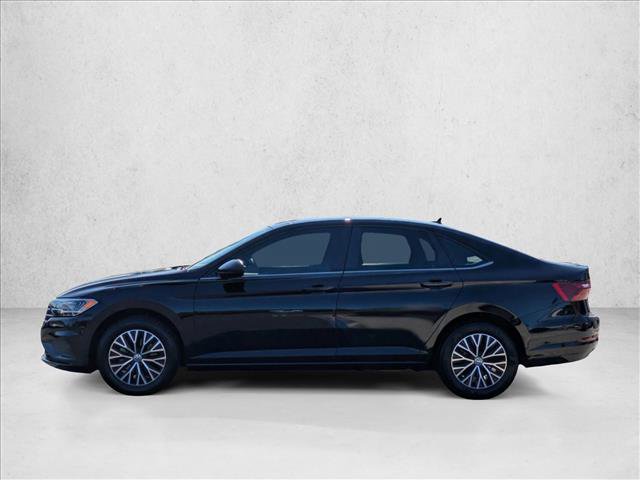 Used 2021 Volkswagen Jetta SE w/ SE Cold Weather Package image 9