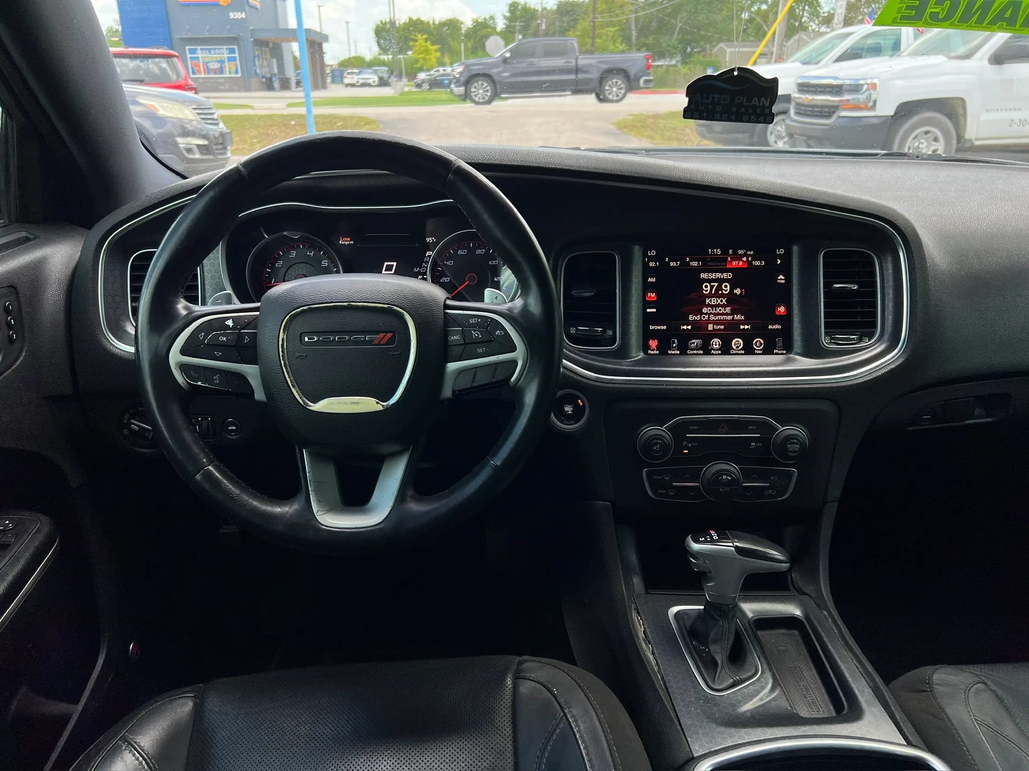 Used 2015 Dodge Charger SXT w/ Plus Group RWD image 17