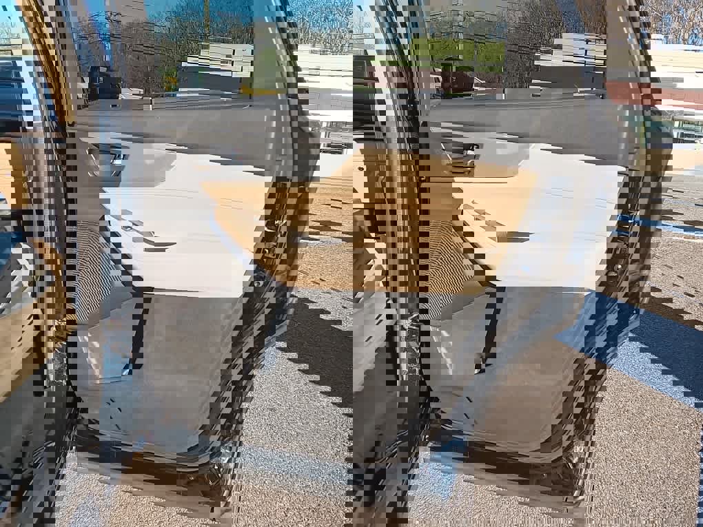 Used 2023 Acura MDX w/Technology Package image 36