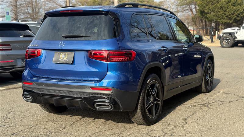 Used 2024 Mercedes-Benz GLB 250 image 5