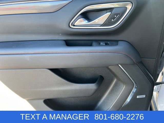 Used 2022 Chevrolet Tahoe RST w/ Luxury Package AWD/4WD image 31