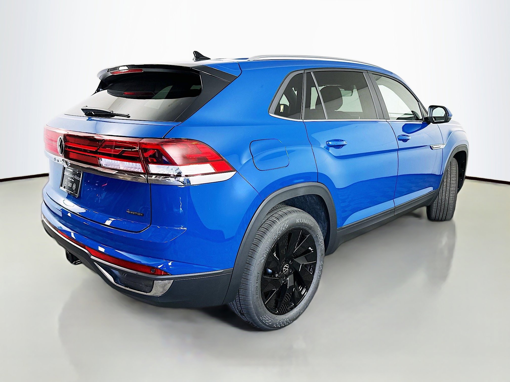 New 2025 Volkswagen Atlas Cross Sport SE image 7