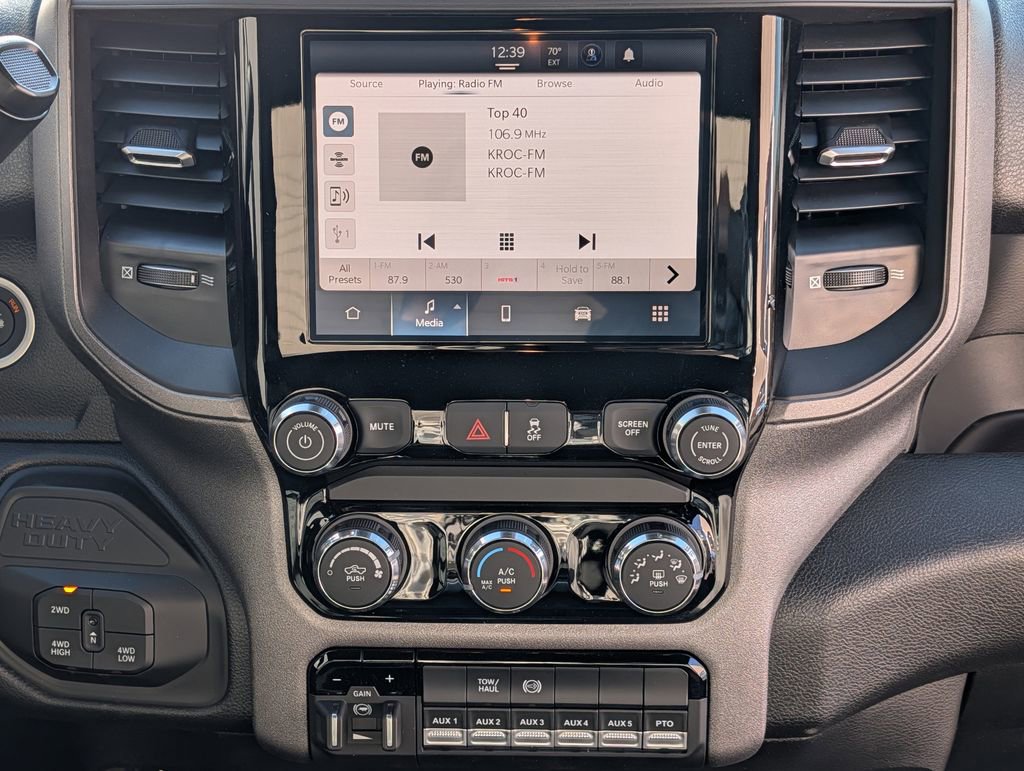 New 2026 RAM 5500 Tradesman AWD/4WD image 9