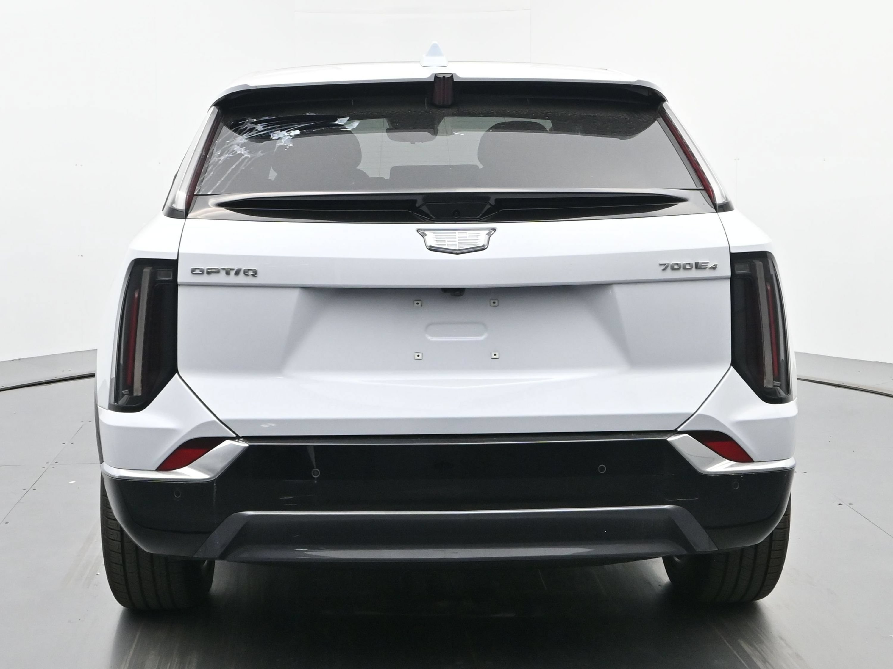 New 2026 Cadillac Optiq Luxury 1 w/ LPO, Floor Liner Package AWD/4WD image 4