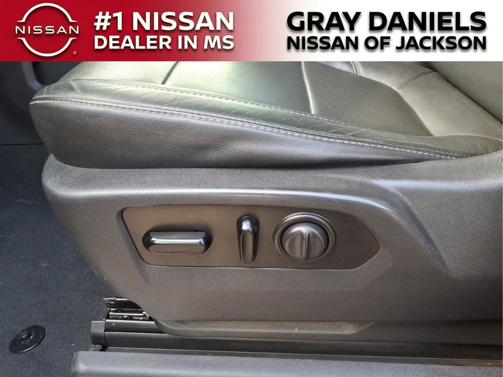 Used 2019 GMC Sierra 1500 SLT image 14