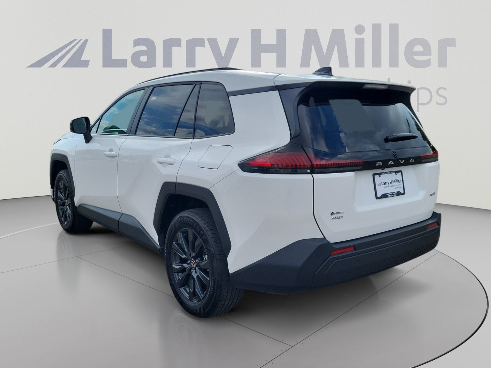 Used 2026 Toyota RAV4 XLE Premium AWD/4WD image 3