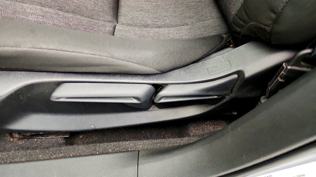 Used 2023 Honda Accord LX image 11