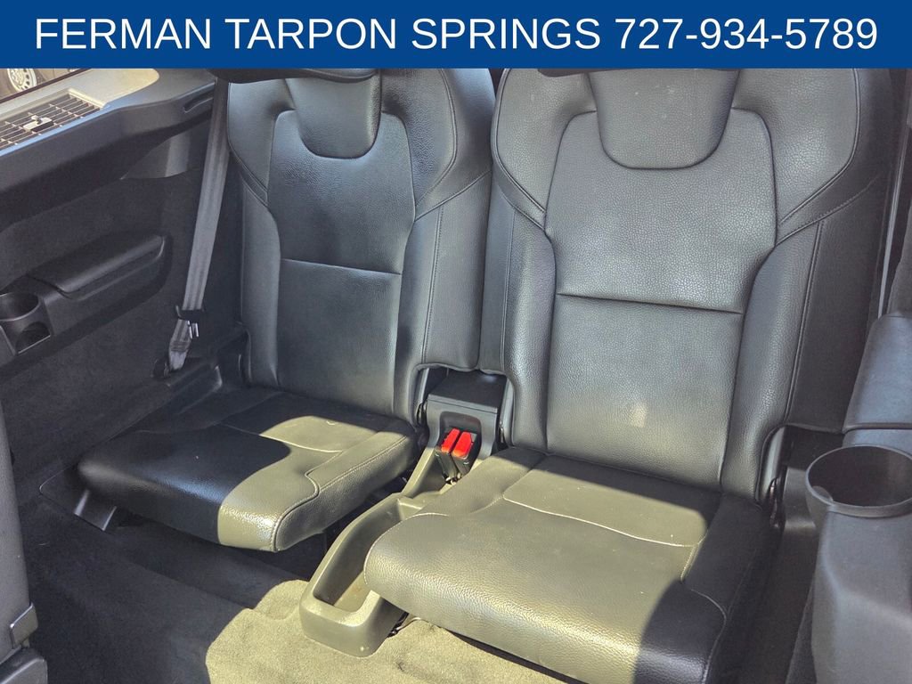Used 2021 Volvo XC90 T6 Momentum w/ Protection Package Premier image 13