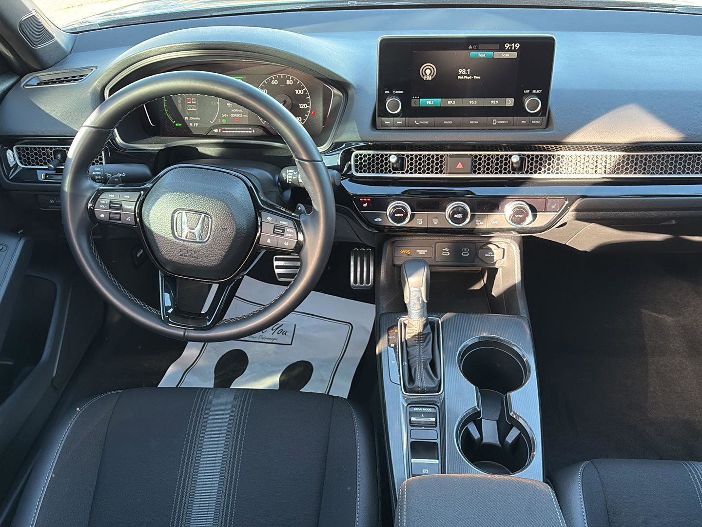 Certified 2025 Honda Civic FWD Hybrid Sedan image 17