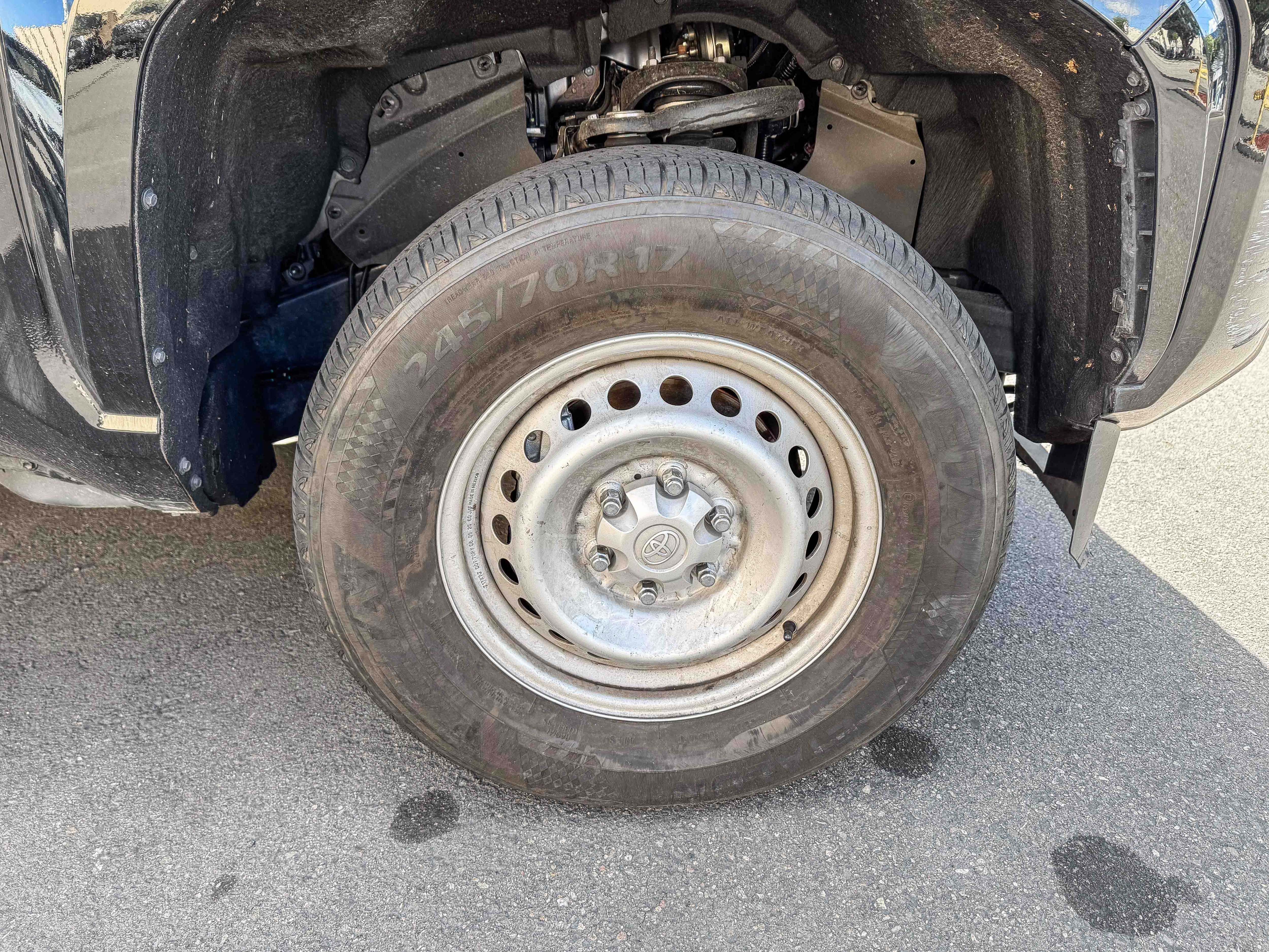 Used 2025 Toyota Tacoma SR RWD image 10