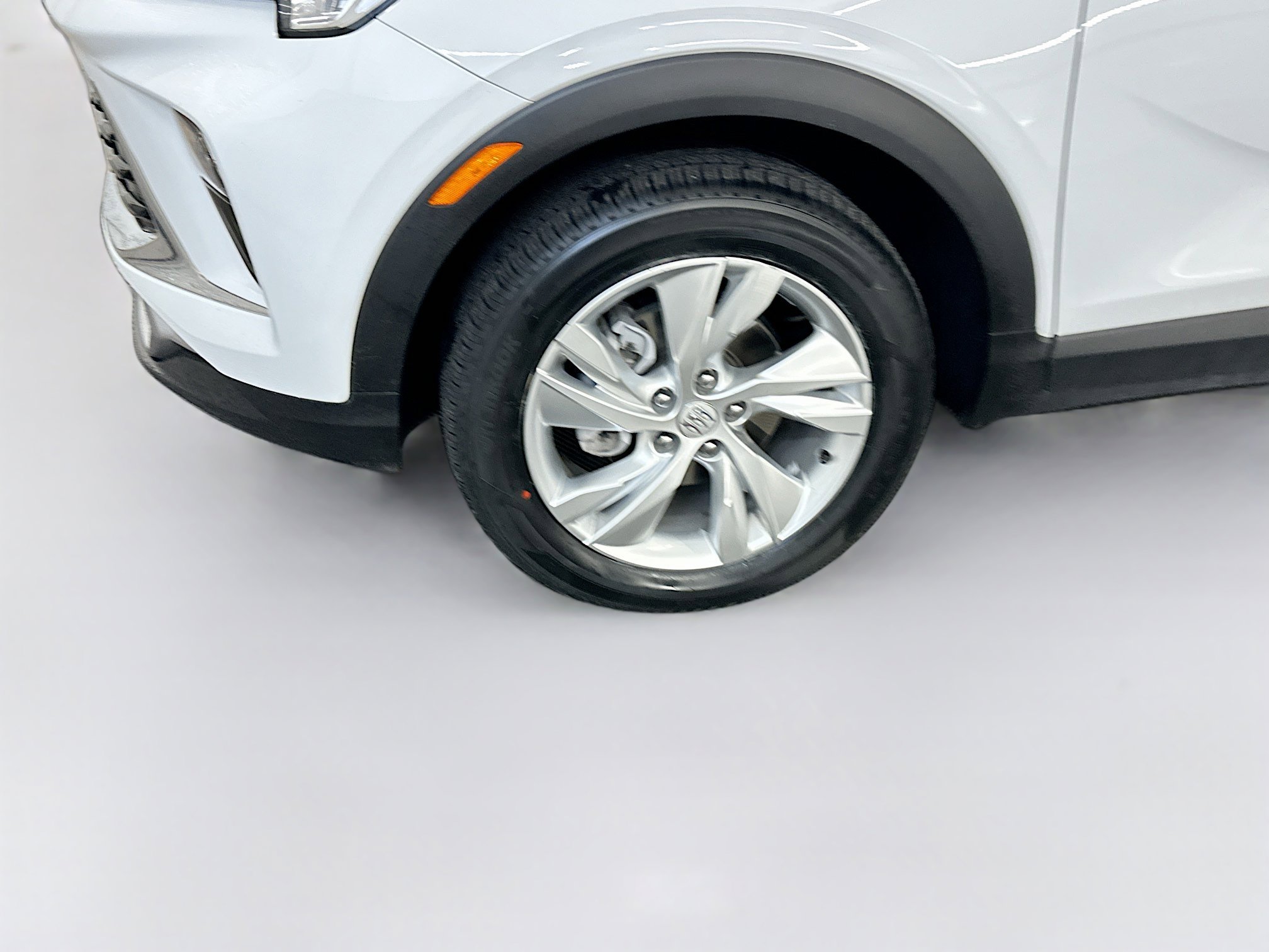 Used 2025 Buick Encore GX Preferred image 11