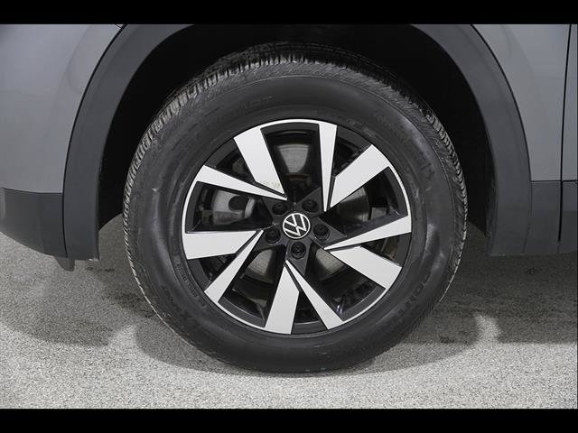 Certified 2020 Volkswagen Atlas Cross Sport SE AWD/4WD image 21