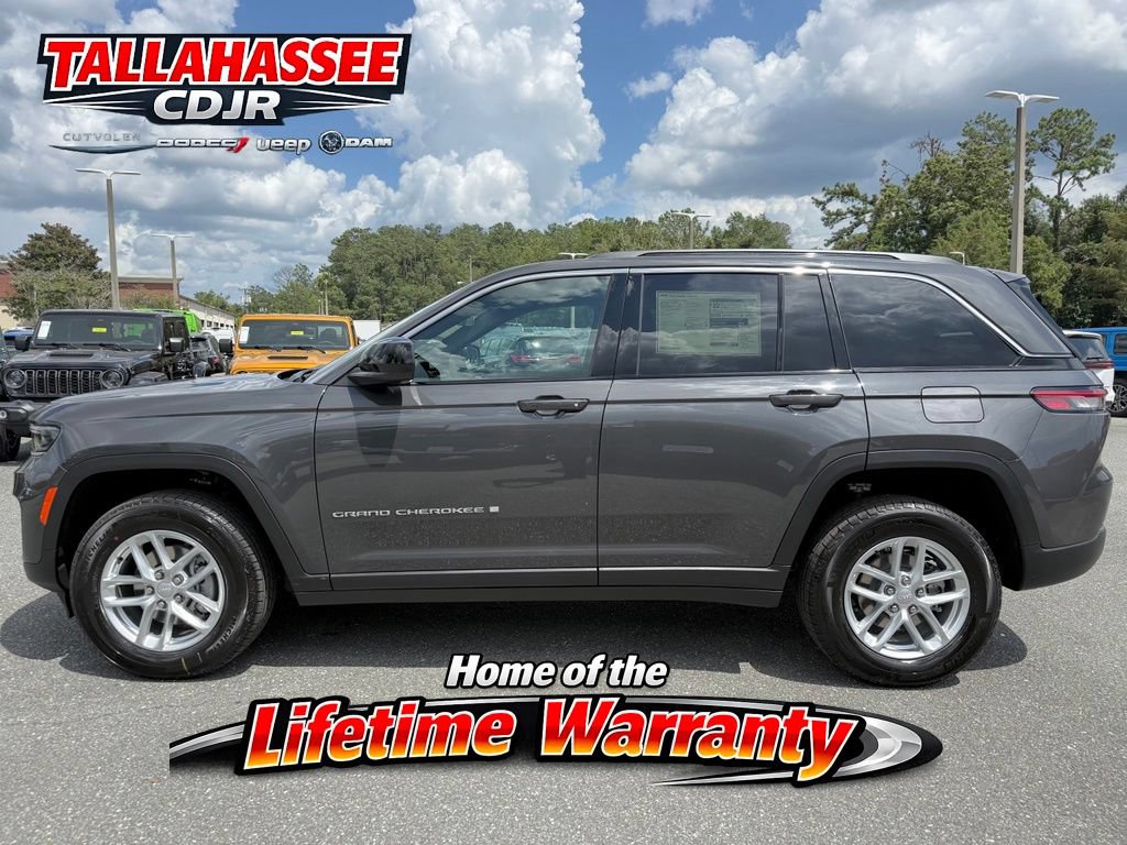 New 2026 Jeep Grand Cherokee Laredo RWD image 8
