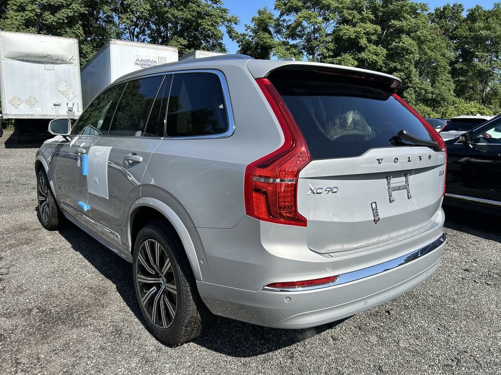 Used 2024 Volvo XC90 B6 Plus w/ Protection Package Premier AWD/4WD image 6