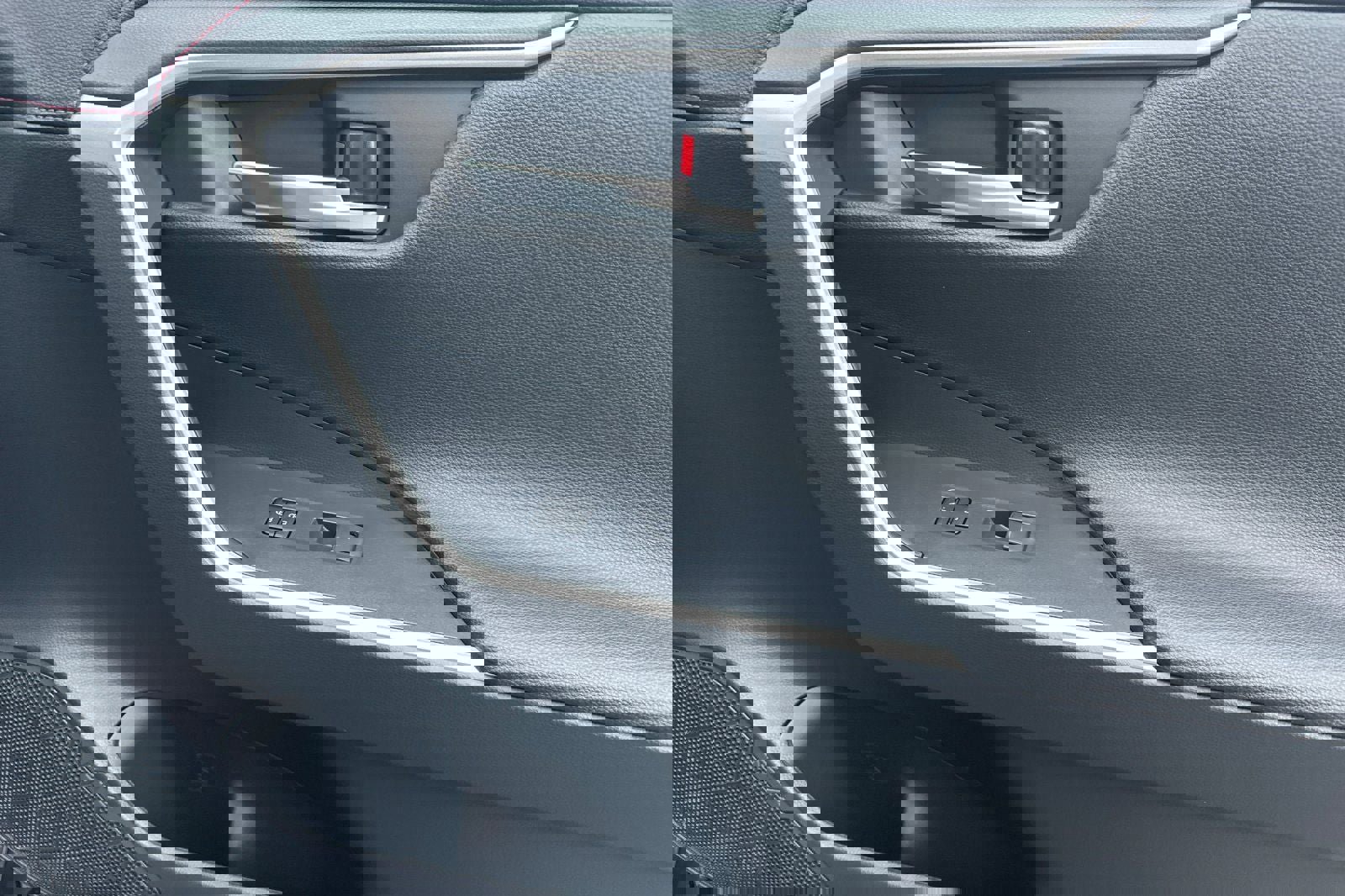 New 2025 Toyota RAV4 XSE image 21