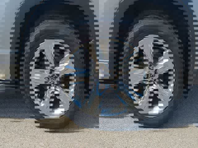 Used 2016 Toyota Highlander Limited image 14