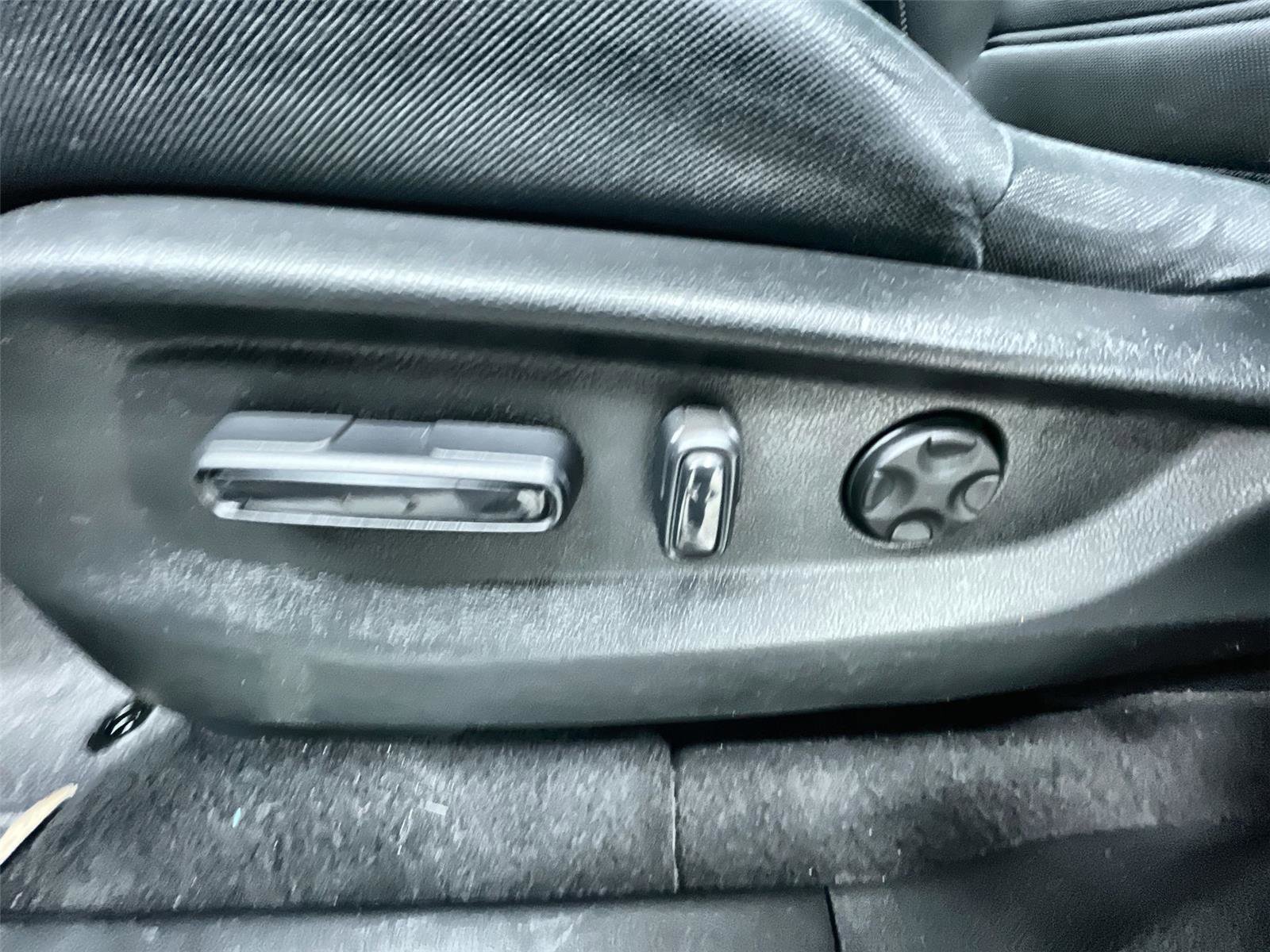 Used 2019 Honda CR-V EX image 13