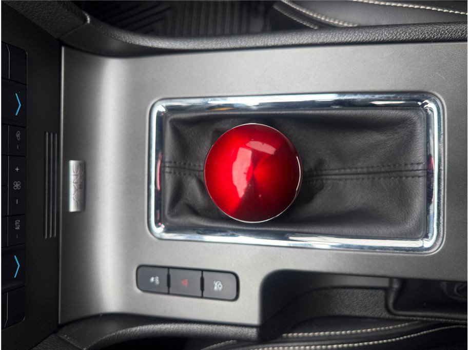 Used 2013 Ford Mustang GT RWD image 21