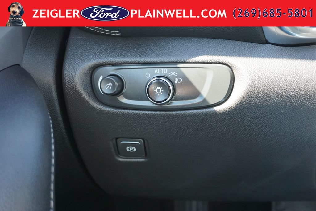 Used 2024 Chevrolet Blazer LT w/ Convenience Package FWD image 29