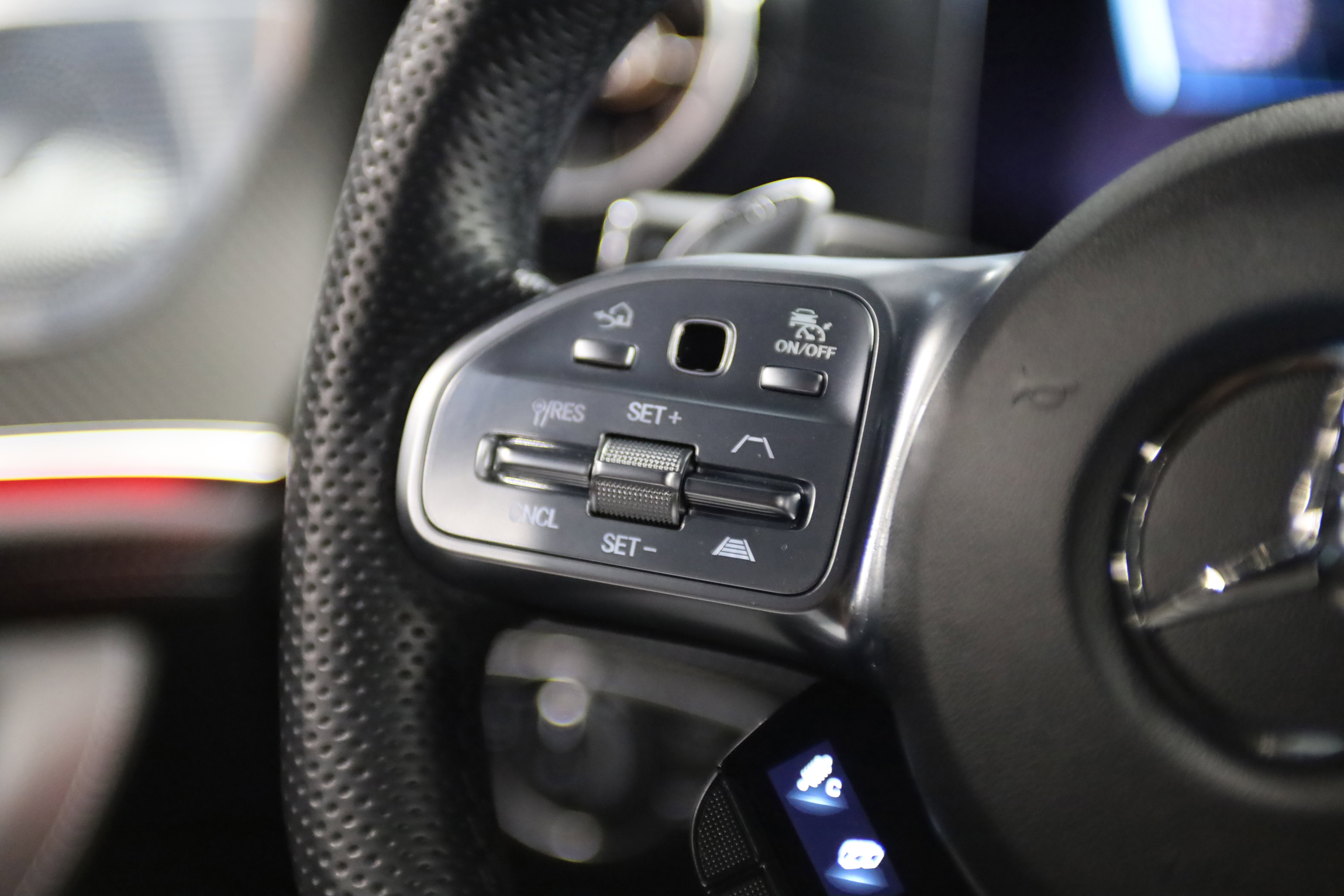 Used 2021 Mercedes-Benz AMG GT 63 w/ AMG Aerodynamics Package image 19