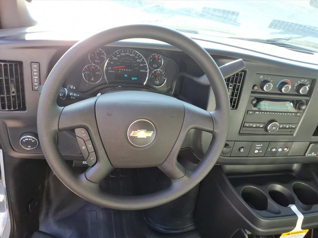New 2026 Chevrolet Express 2500 w/ Driver Convenience Package RWD image 24