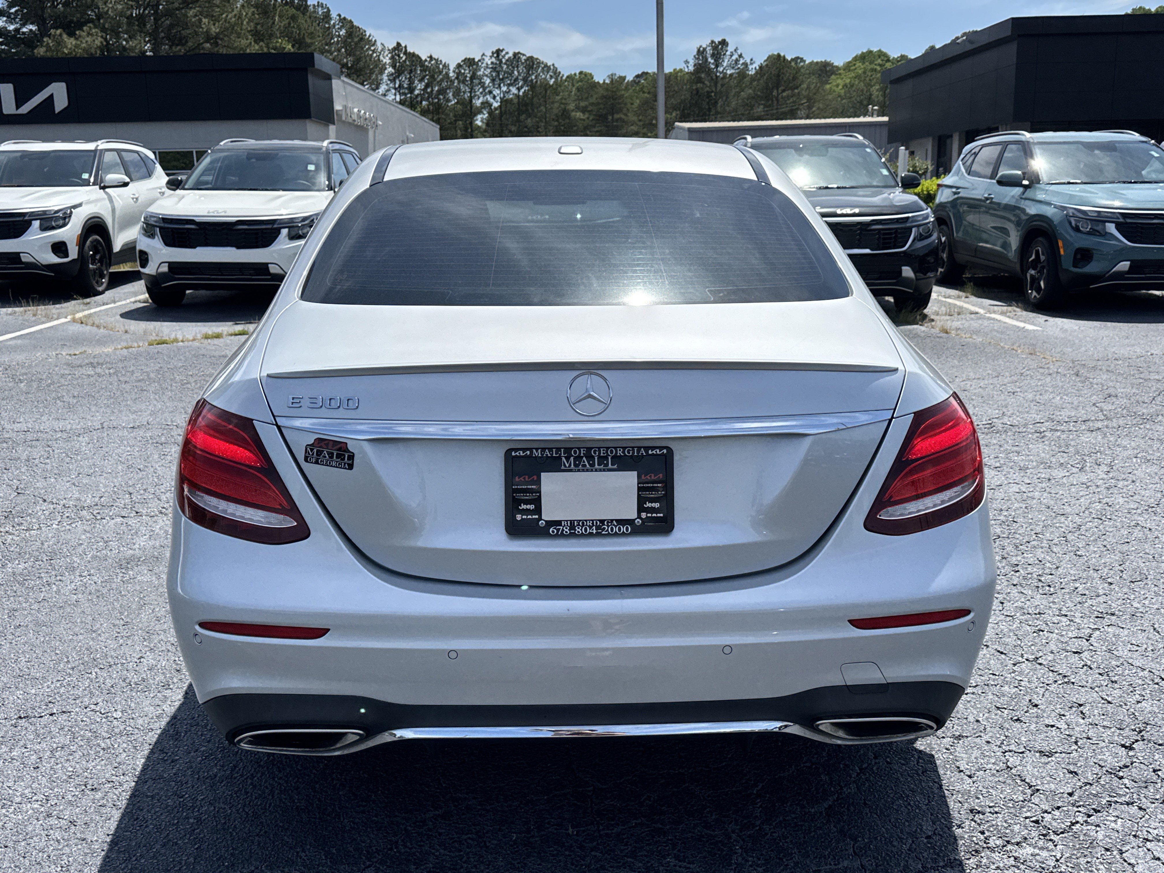 Used 2017 Mercedes-Benz E 300 w/ Premium 2 Package image 6