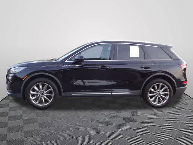 Used 2021 Lincoln Corsair AWD w/ Premium Package image 2