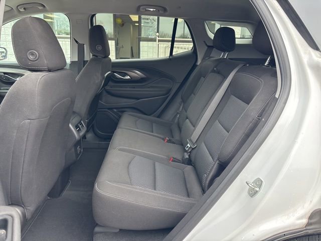 Used 2023 GMC Terrain SLE image 14