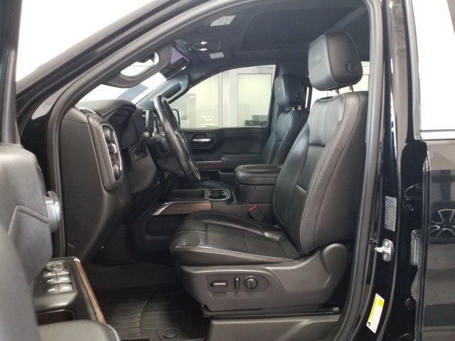 Used 2019 Chevrolet Silverado 1500 High Country w/ Safety Package II AWD/4WD image 12