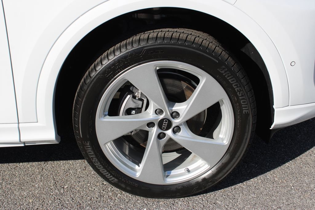 New 2025 Audi Q5 2.0T Premium Plus image 33