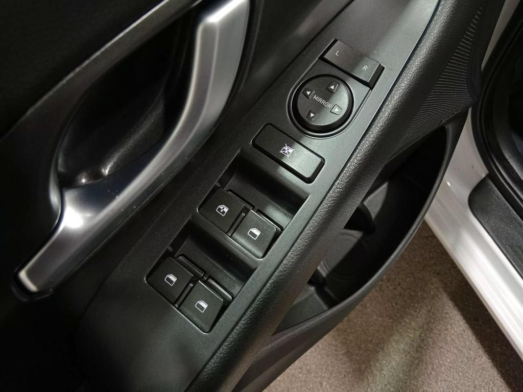 Used 2018 Hyundai Elantra GT w/ Tech Package 03 FWD image 18