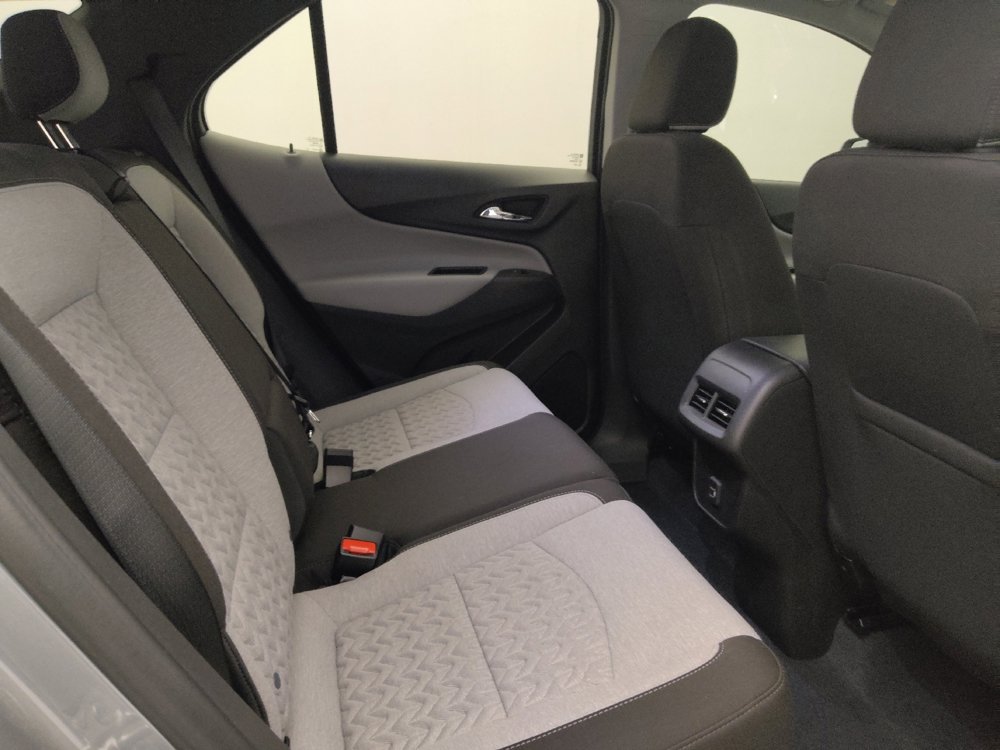 Used 2023 Chevrolet Equinox LT image 19