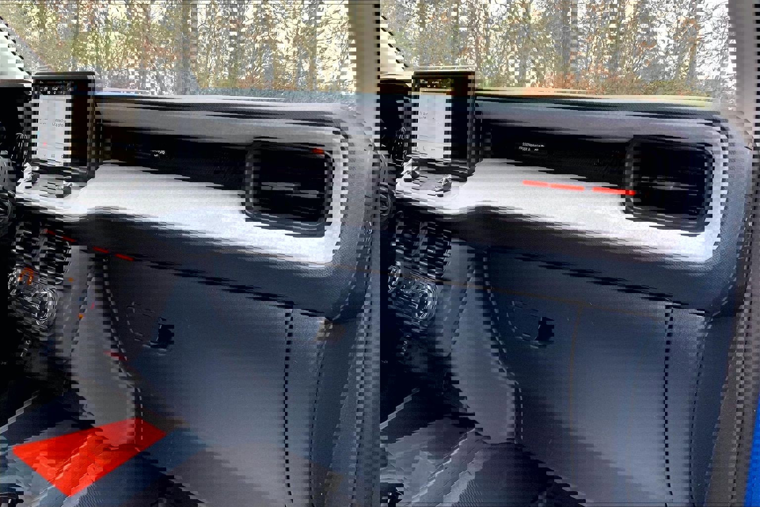 Used 2023 Ford Maverick XLT image 17