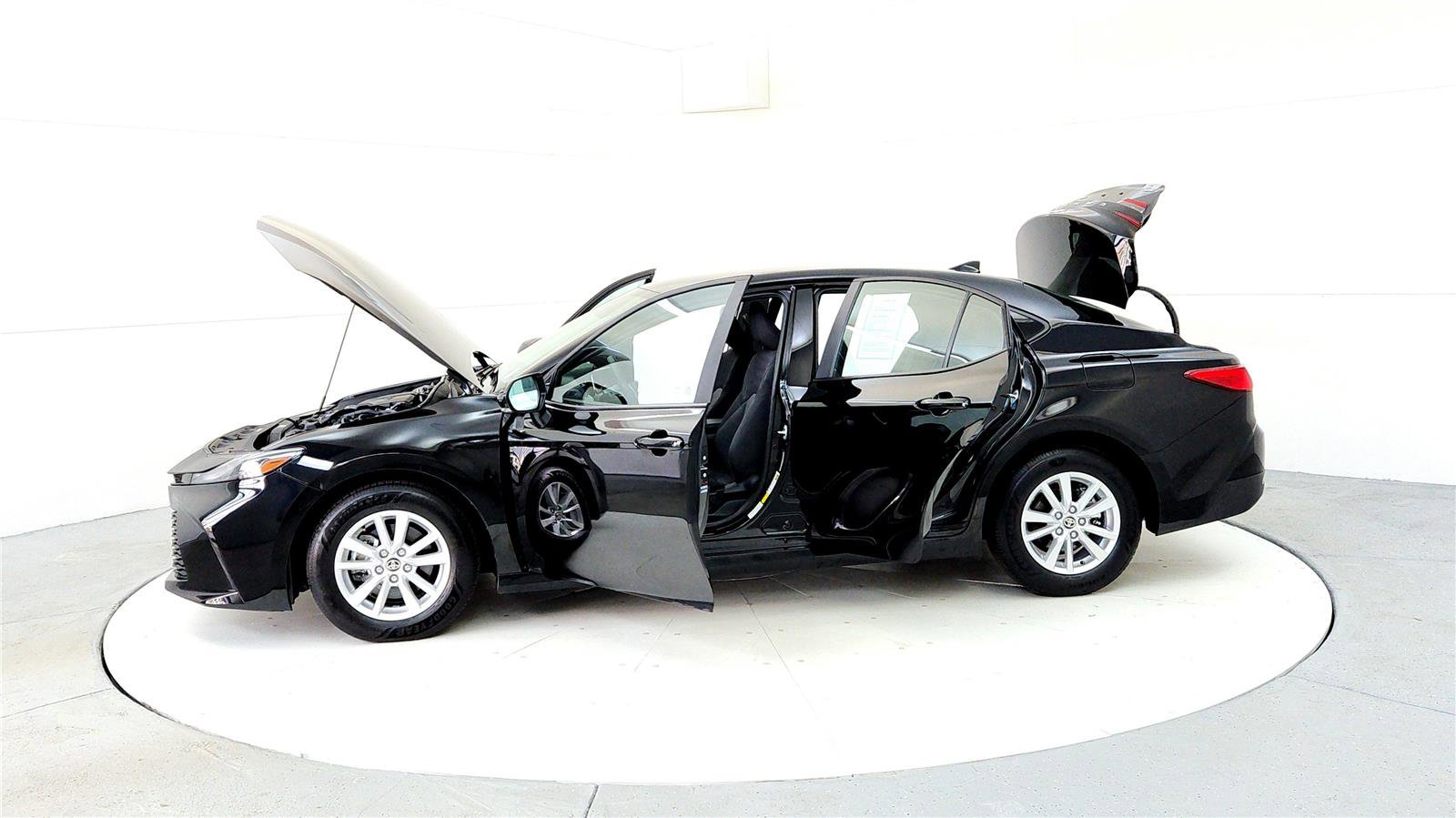 Certified 2025 Toyota Camry LE image 10