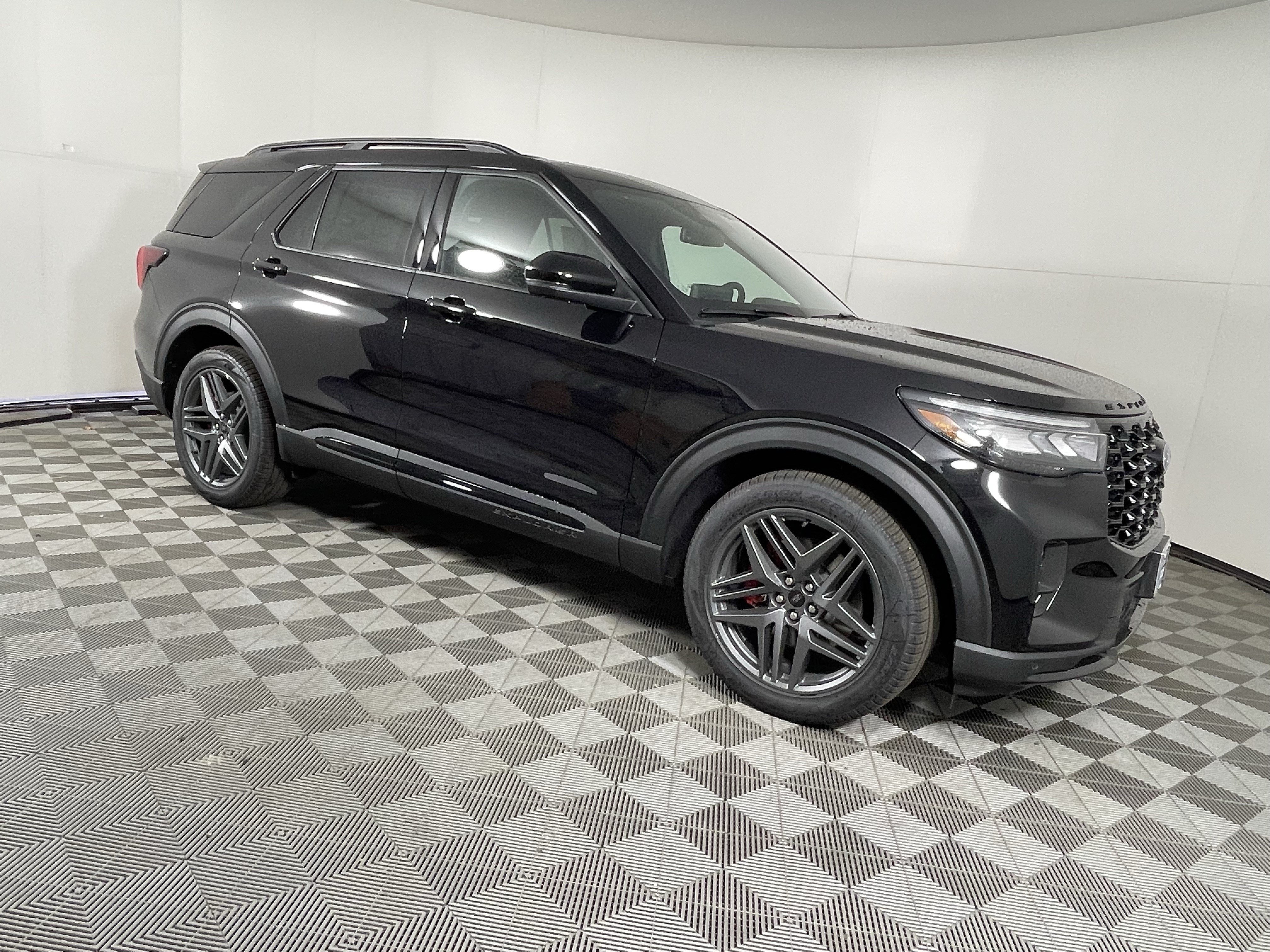 New 2026 Ford Explorer ST AWD/4WD image 7