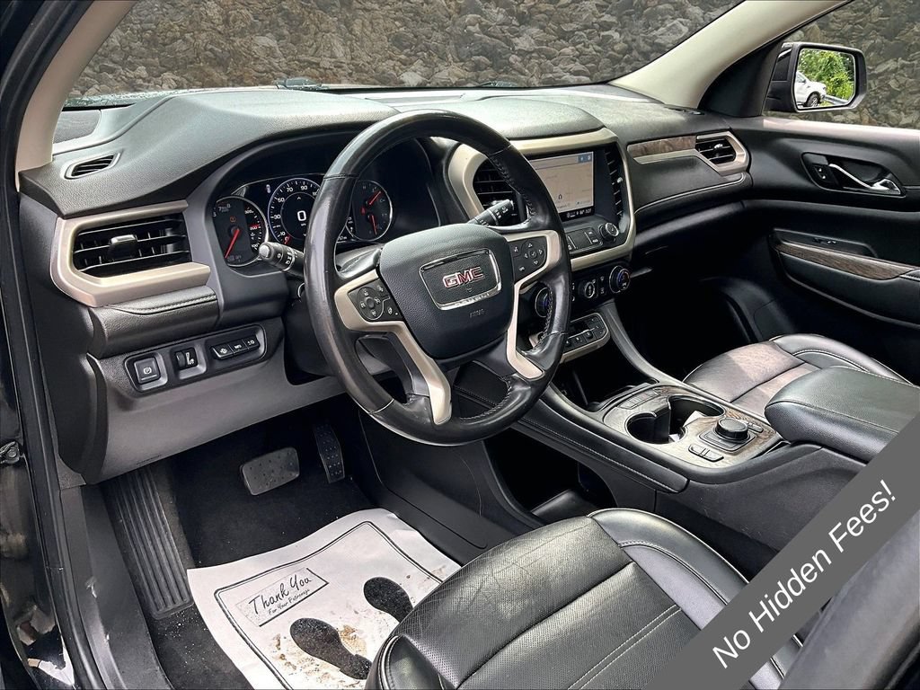 Used 2022 GMC Acadia Denali w/ Denali Technology Package AWD/4WD image 12