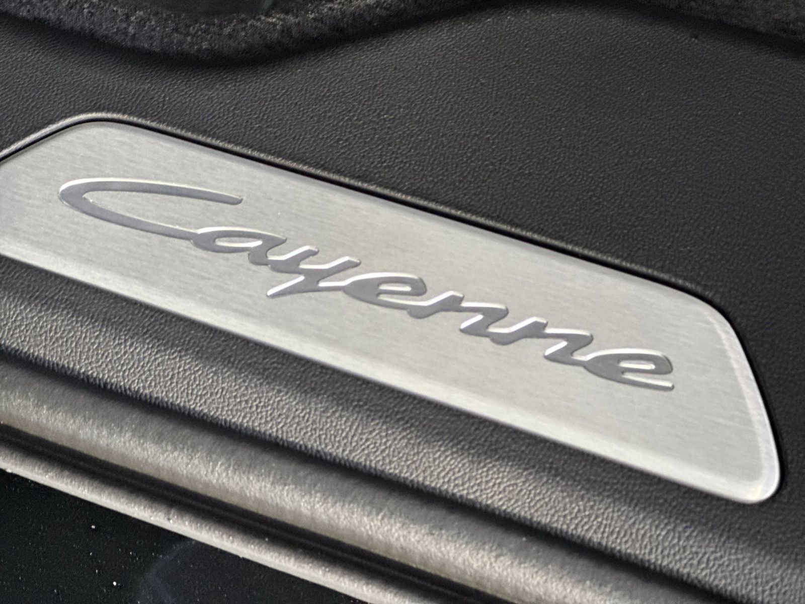 New 2026 Porsche Cayenne image 35