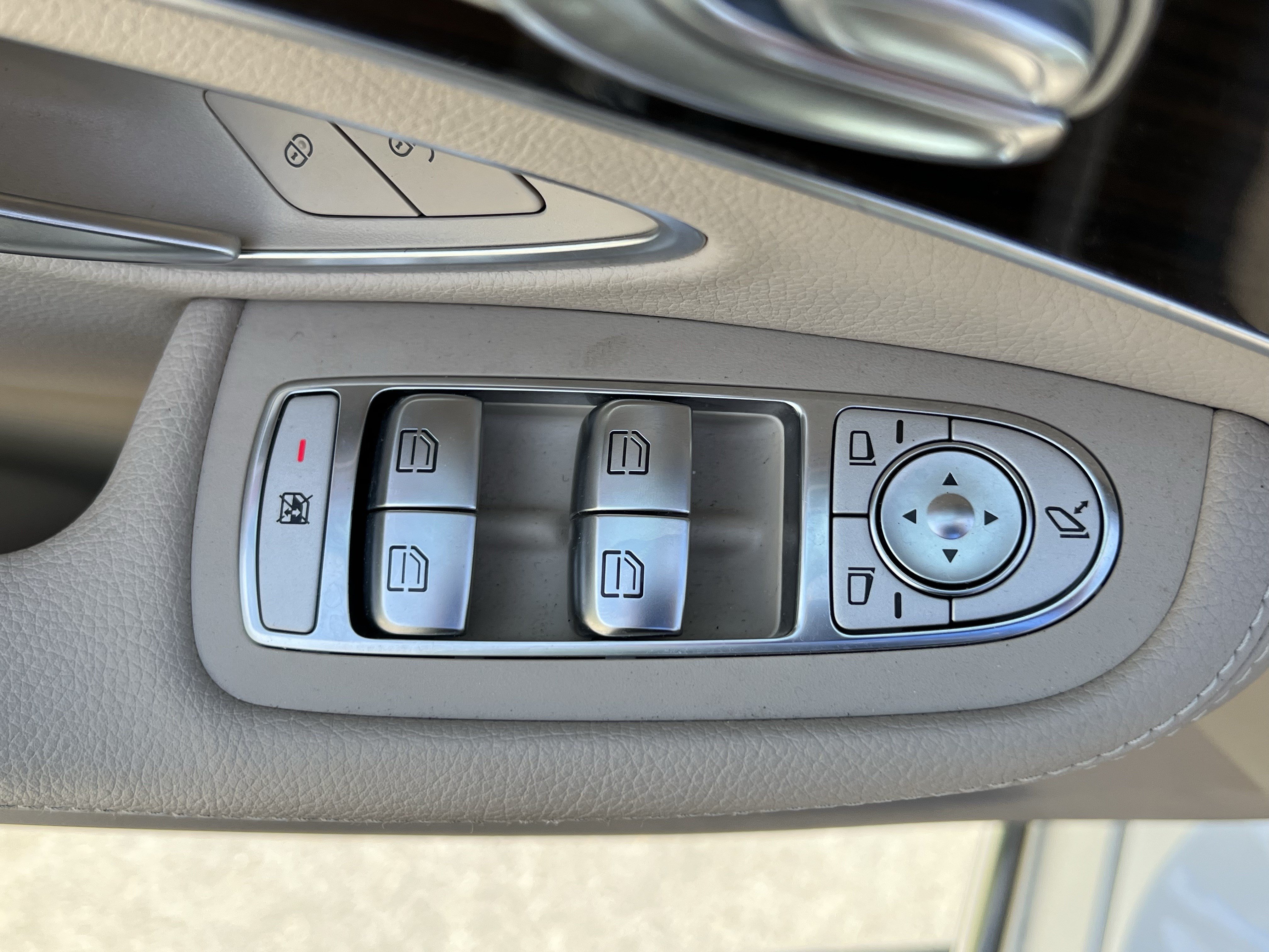 Certified 2020 Mercedes-Benz C 300 Sedan image 15