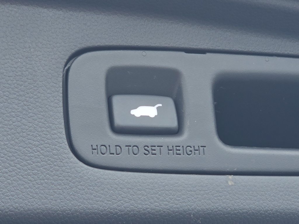 Used 2023 Honda CR-V EX-L image 18