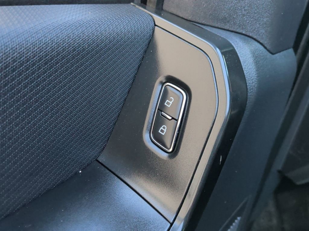 Certified 2022 Ford F150 XL w/ STX Appearance Package image 15