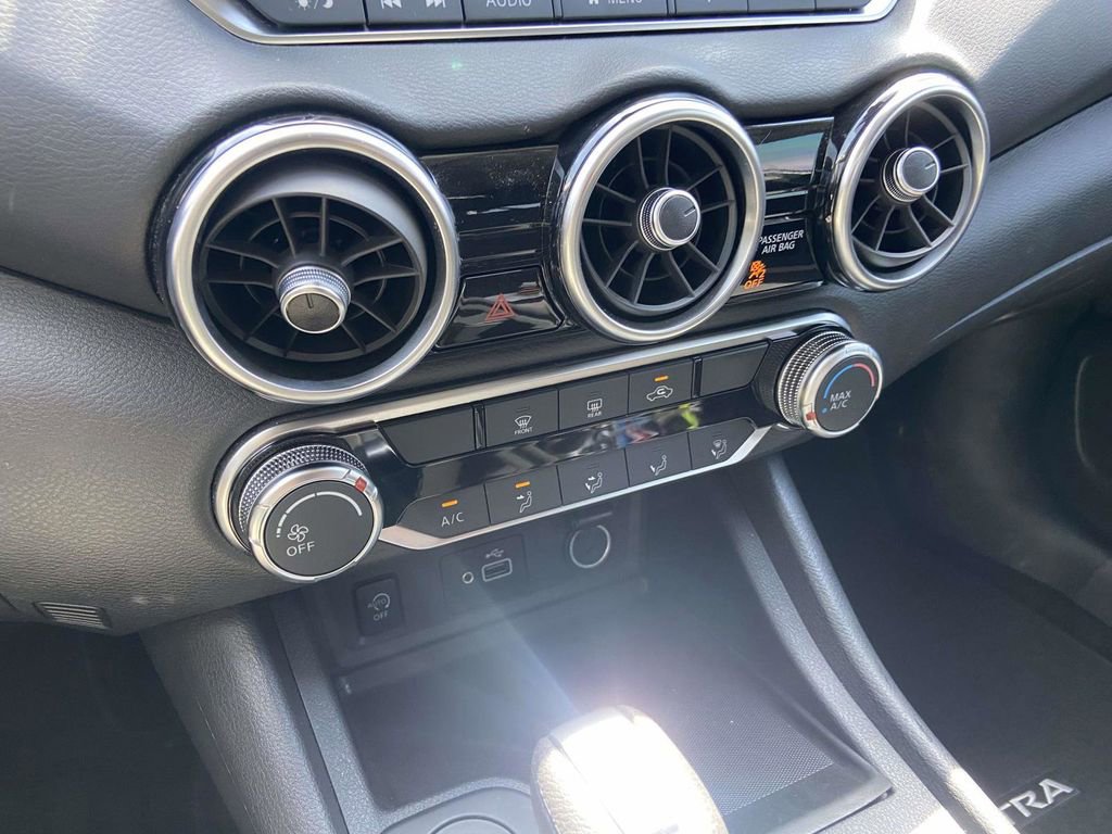 Used 2025 Nissan Sentra S image 23