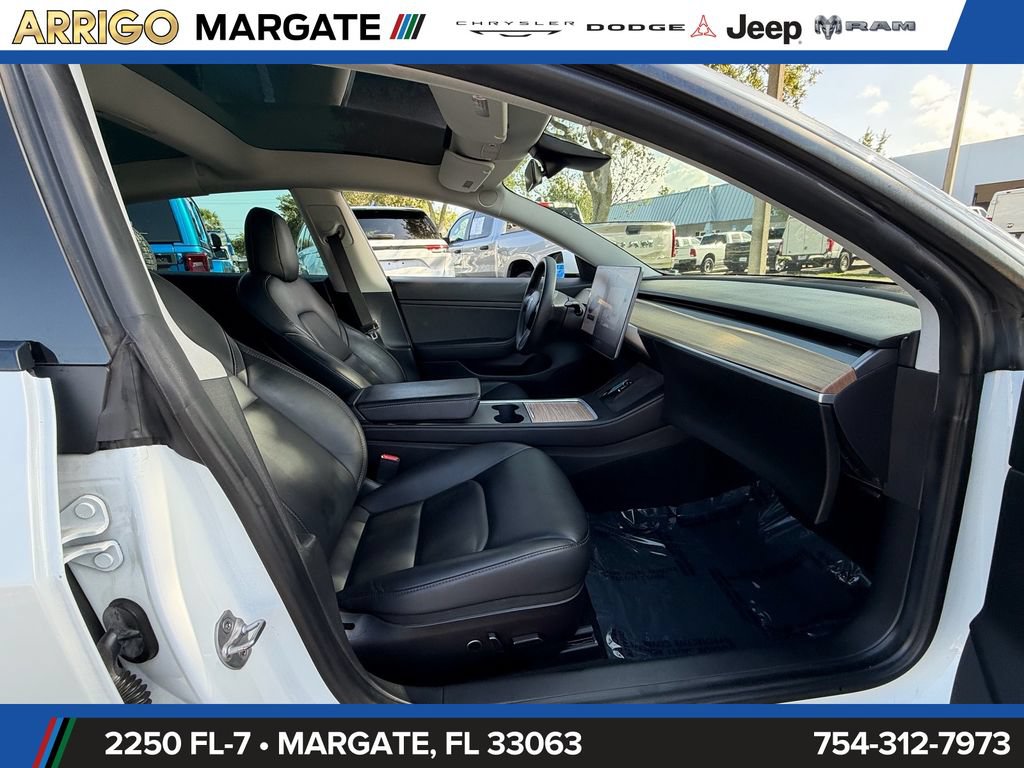 Used 2021 Tesla Model 3 Standard Range Plus RWD image 17