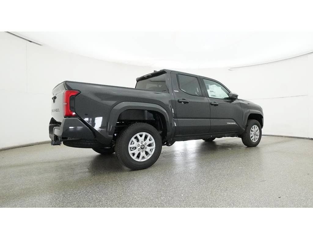Used 2025 Toyota Tacoma SR5 RWD image 31