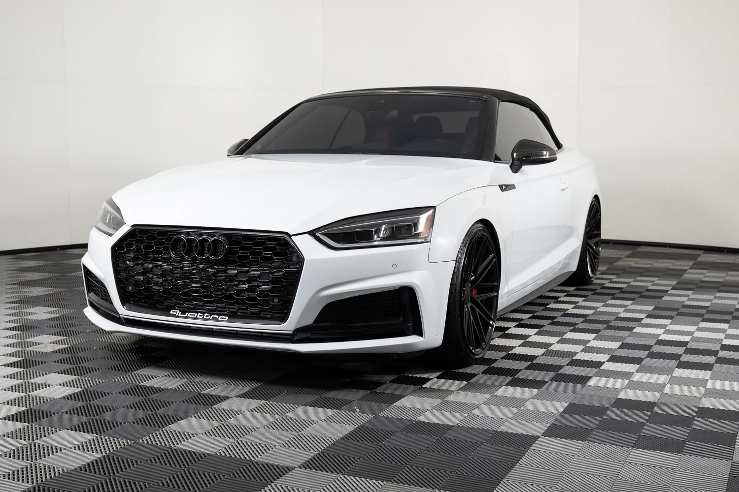 Used 2019 Audi S5 Premium Plus w/ S Sport Package image 2